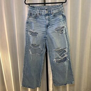 American Eagle Outfitters Light Blue Distressed Straight Leg Jeans